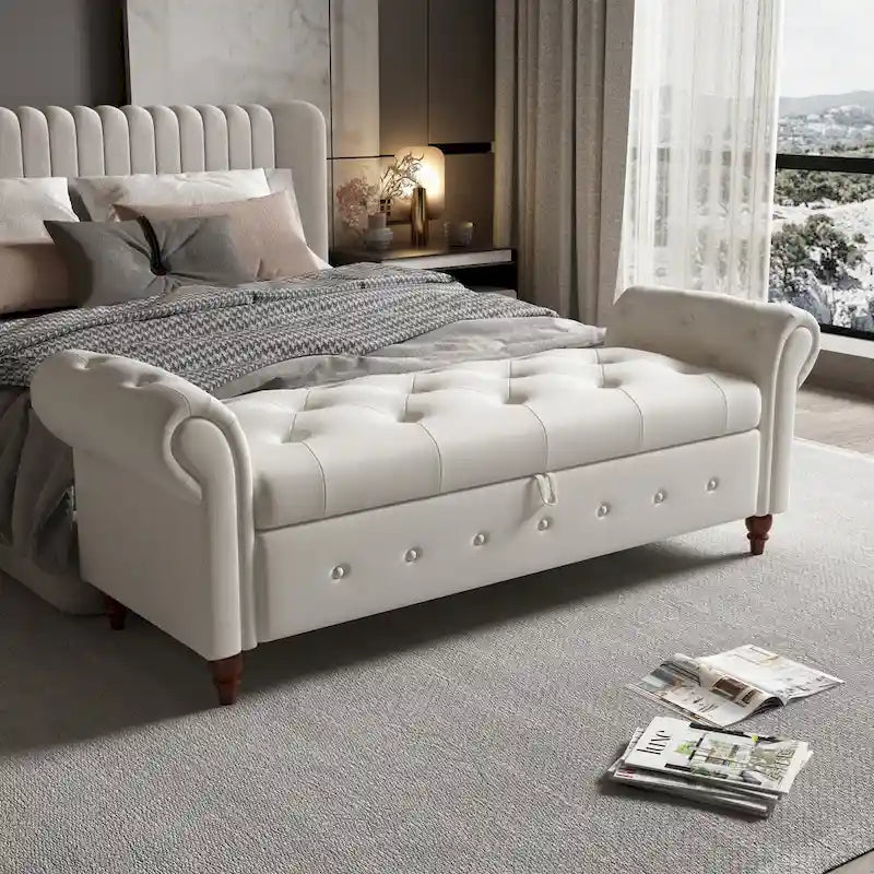 Tufted storage bench