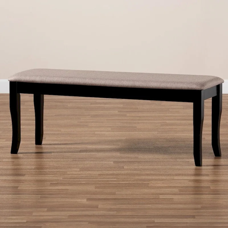 Moderne, eigentijdse overgangsbank van hout met stoffen bekleding voor de eetkamer