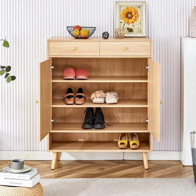 Moderne minimalistische rotan schoenenkast voor hal en woonkamer